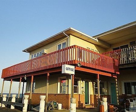 Ocean Court By The Sea Hotel Лонг Бранч Екстериор снимка